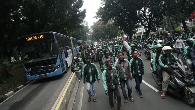 Peserta aksi demo Ojek Online (Foto: Irfan Adi Saputra/kumparan)