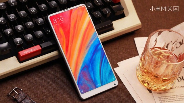 Ponsel Xiaomi Mi Mix 2S. (Foto: Xiaomi)