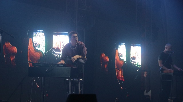 LANY Live in Jakarta (Foto:  Puti Cinintya Arie Safitri/kumparan)