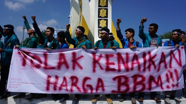 Unjuk rasa tolak BBM naik di Aceh. (Foto: Zuhri Noviandi/kumparan)