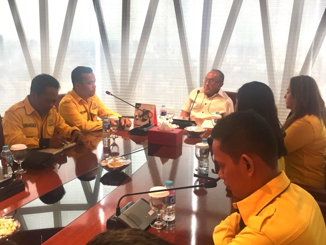 Aburizal Bakrie Bertemu Dengan Bakumham Partai Golkar