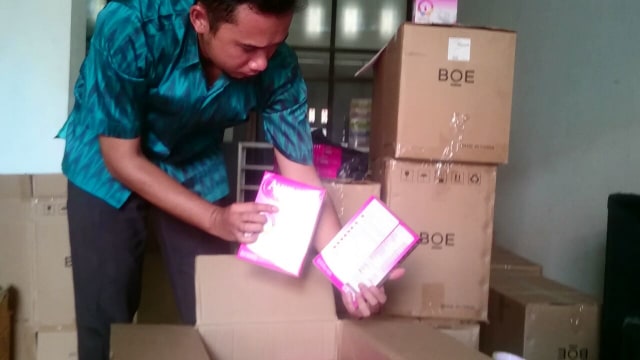 Tak Berizin, 1.000 Susu Bubuk Kemasan di Brebes Disita BBPOM