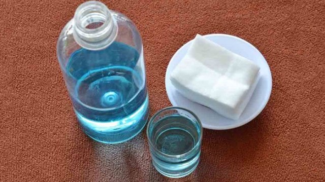 10 Tips Memutihkan Gigi Secara Alami (3)