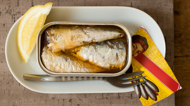 Ilustrasi ikan makarel kalengan. Foto: Shutterstock