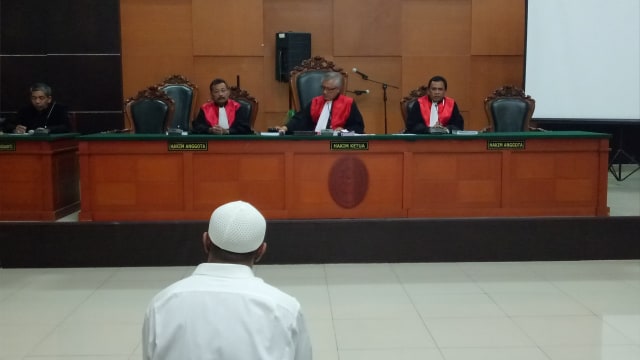 Sidang Perdana dr Ryan Helmi di PN Jaktim (Foto: Nabilla Fatiara/kumparan)
