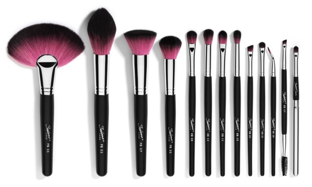 Tips Menggunakan Peralatan Makeup yang Benar (3)
