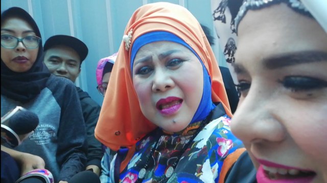 Elvy Sukaesih. (Foto: Alexander Vito/kumparan)