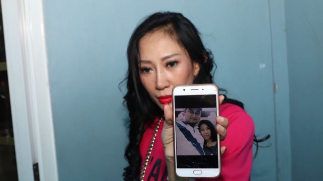 Pedangdut Dewi Sanca. (Foto: Munady Widjaja)