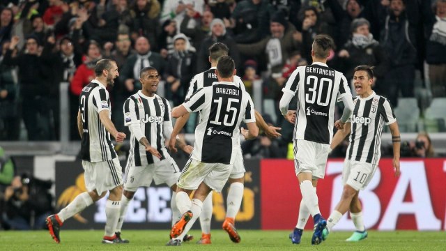 Para pemain Juve merayakan kemenangan. (Foto: Twitter: Juventus)