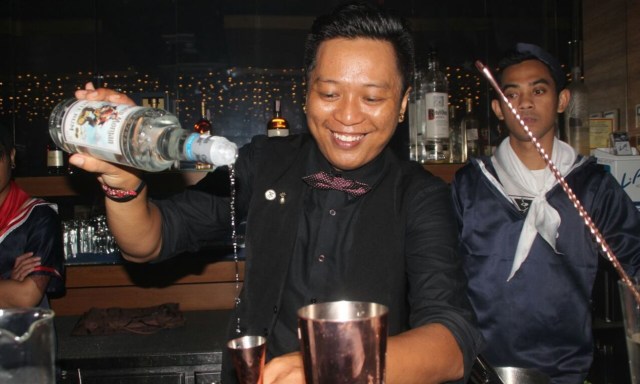  Mixology , Tak Sekedar Meracik Minuman