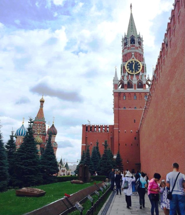 Mausoleum Lenin, Tempat Peristirahatan Terakhir Sang Revolusioner (2)