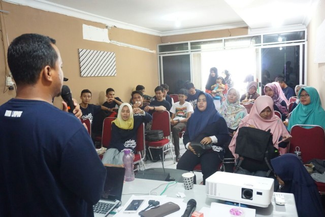 Ngobrol Bareng Relawan KOMBI, Dedy : Relawan itu Terpanggil Bukan Dipanggil
