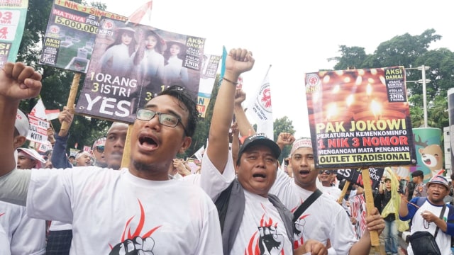 Demo pedagang pulsa di Kemenkominfo (Foto: Nugroho Sejati/kumparan)