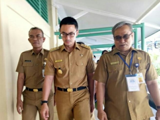 Surat Panggilan KPK Tak Sampai ke Zumi Zola