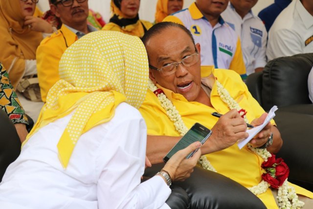 Aburizal Bakrie Berikan Support Untuk Pemenangan Pasangan Nuruli di Bandung (4)