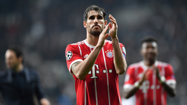 Pemain bertahan Bayern Muenchen, Javi Martinez. (Foto: Bulent Kilic/AFP)