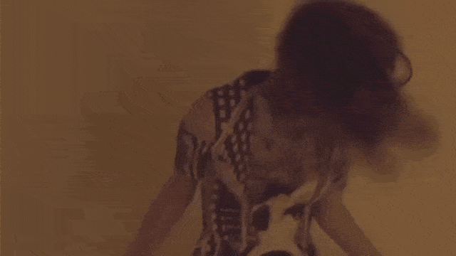 Video klip 'Up Up n Away' milik Shae (Foto: Instagram @shae_official)