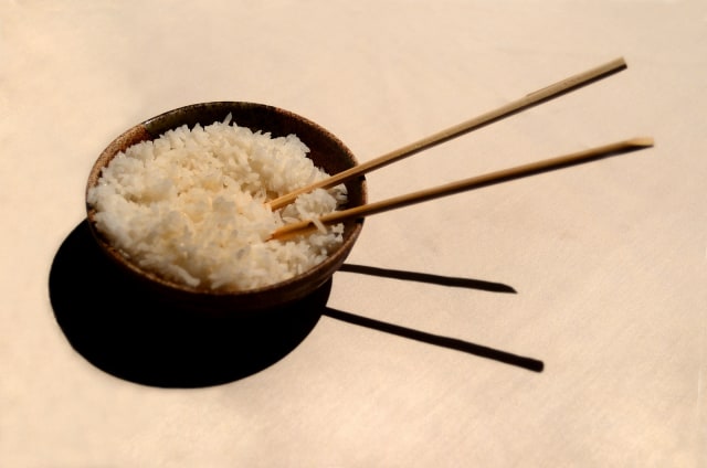 Etika makan di berbagai negara (Foto: flickr/ hpaich)