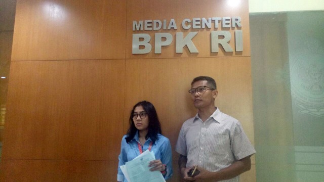 Febri Hendri dan Dewi Anggraeni ICW. (Foto: Bardjan Triarti/kumparan)