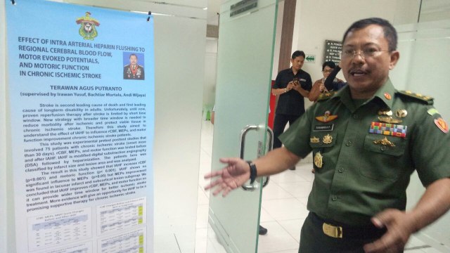 dr Terawan menjelaskan hasil risetnya (Foto: Amanatur Rosiydah/kumparan)