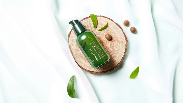 Innisfree New Greentea Seed Serum (Foto: Innisfree )