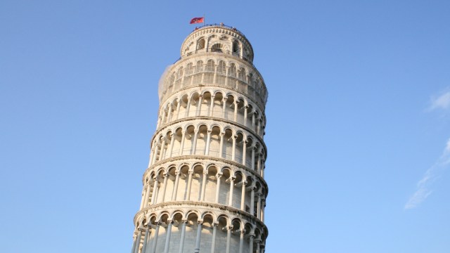 Bagian atas Menara Pisa. (Foto: Flickr/Wendy Glasglow)
