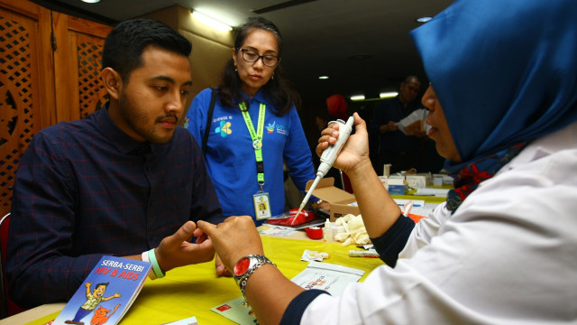 Pencegahan dan pengendalian HIV-AIDS (Foto: ANTARA FOTO/Muhammad Iqbal)