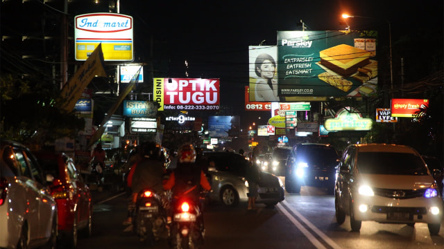 Suasana malam di Yogyakarta (Foto: Aditia Noviansyah/kumparan)