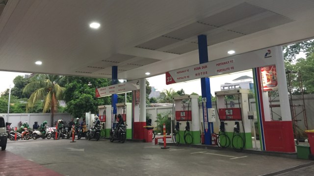 SPBU 31.102.02 di Abdul Muis, Jakarta Pusat. (Foto: Ema Fitriyani/kumparan)