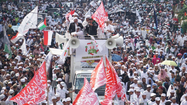 Aksi bela Islam 64 di Bareskrim. (Foto: Nugroho Sejati/kumparan)