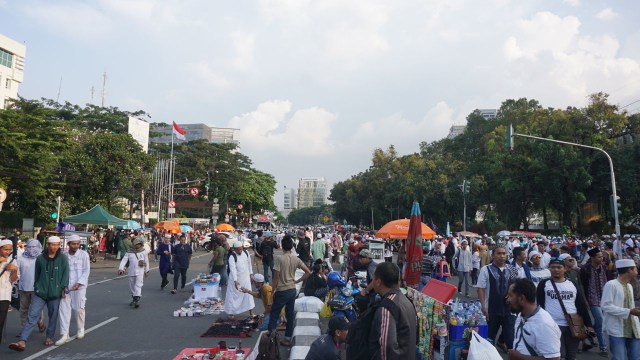 Jalan depan bareskrim mulai dibuka. (Foto: Fachrul Irwinsyah/kumparan)