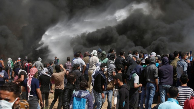 Demonstrasi di jalur Gaza. (Foto: Reuters/Mohammed Salem)