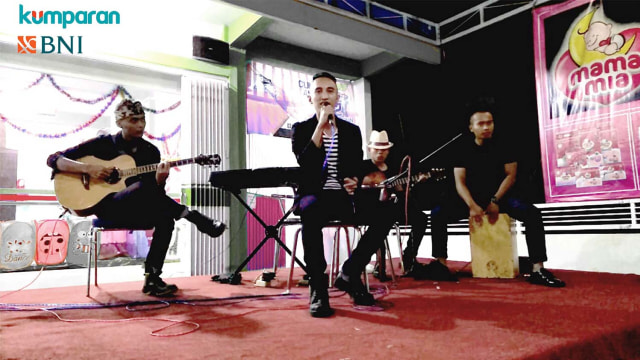 Berawal dari Karyawan Minimarket Hingga Memiliki Karyawan (2)