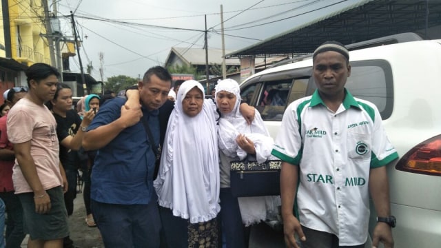 Orangtua Kompol Fahrizal (Foto: Ade Nurhaliza/kumparan)