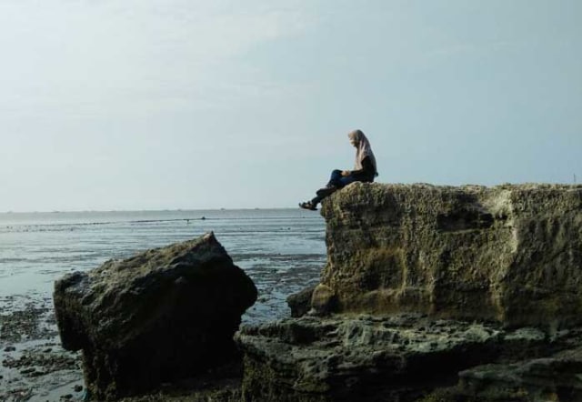 Sore Hari di Pantai Karang Hitam, Woowww Indahnya!!!