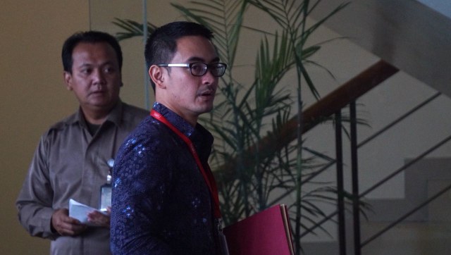 Zumi Zola memenuhi panggilan KPK sbg tersangka. Foto: Fanny Kusumawardhani/kumparan