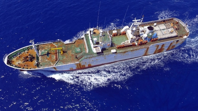 Kapal STS-50 Buronan Interpol. (Foto: Dok. KKP)