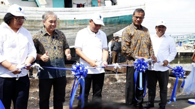Peluncuran kapal pelat datar buatan lokal (Foto: Dok. Kemristekdikti)