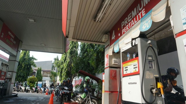 Ilustrasi SPBU Pertamina Foto: Jamal Ramadhan/kumparan