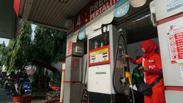 Premium kosong di SPBU Pertamina (Foto: Jamal Ramadhan/kumparan)