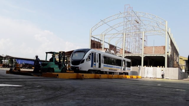 PT INKA (Persero) Mulai Kirimkan LRT ke Sumsel. (Foto: Dok. INKA)