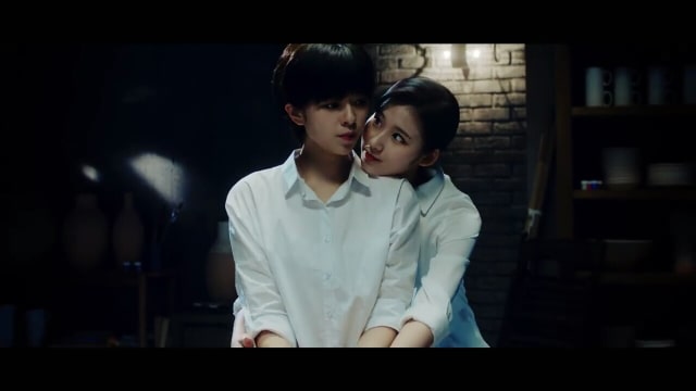 Twice ' 'What Is Love?' (Foto: YouTube @jypentertainment)