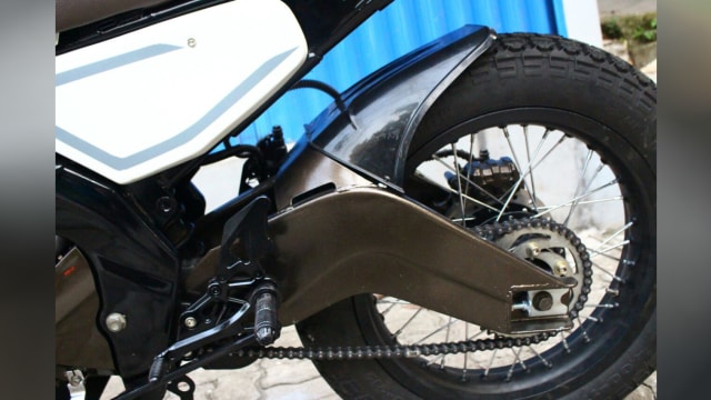 Yamaha Vixion bergaya cafe racer. (Foto: Central Classic Custom)