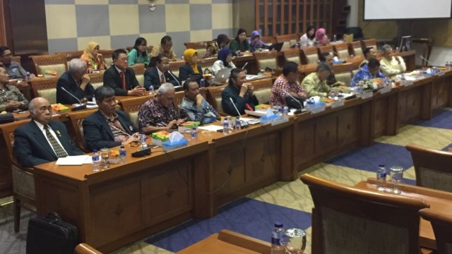 RDP Komisi IX dengan IDI (Foto: Rafyq Pandjaitan/kumparan)