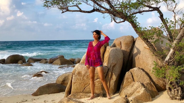Farah Quinn liburan di Bintan (Foto: Instagram @farahquinnofficial)