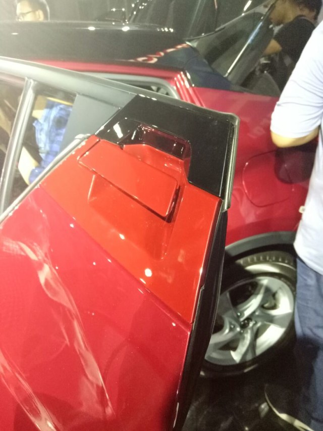 Panel Pintu Penumpang Toyota CH-R (Foto: Alfons Hartanto/kumparan)