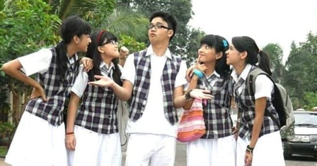 Para pemain sinetron 'Kepompong' (Foto: dok Instagram @mikhalovers_milo)
