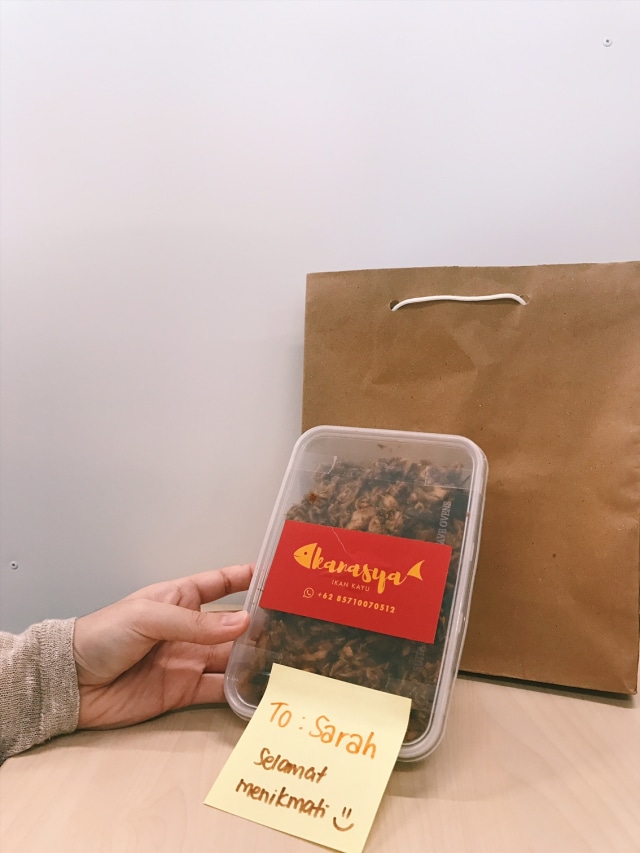 Pakai Post-it : Dari Surprise Ulang Tahun, Peralatan Kantor hingga Berbisnis (2)