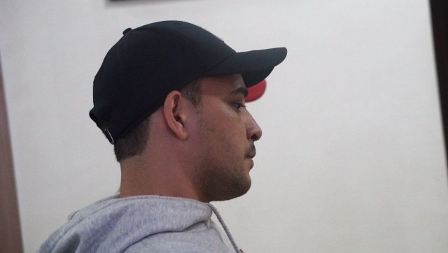 Riza Shahab saat menjalani pemeriksaan oleh BNN (Foto: Fanny Kusumawardhani/kumparan)