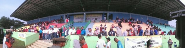 Tim Futsal U-19 Kecamatan Palmerah Cukur Kecamatan Gropet 7-1 (1)